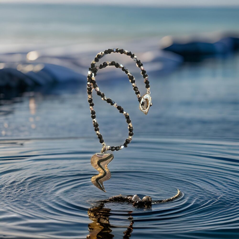 Silver /Black Swirl Desgin Necklace 20 inches